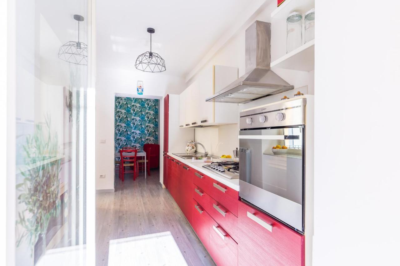 Sansevero Family Apartment By Wonderful Italy Наполи Екстериор снимка