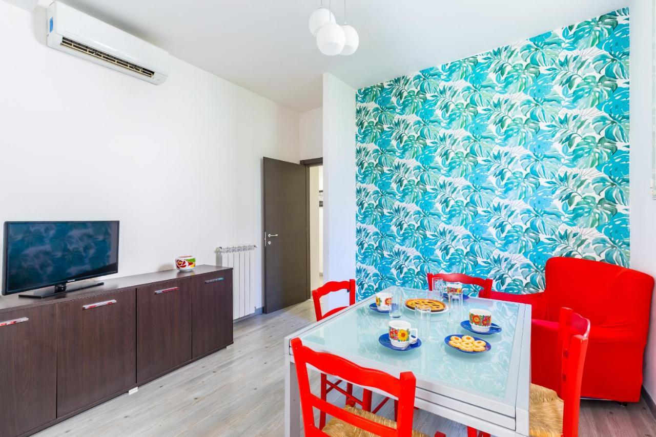 Sansevero Family Apartment By Wonderful Italy Наполи Екстериор снимка