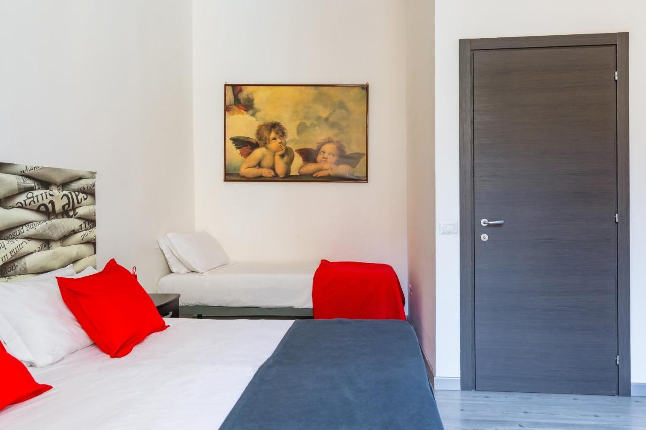 Sansevero Family Apartment By Wonderful Italy Наполи Екстериор снимка